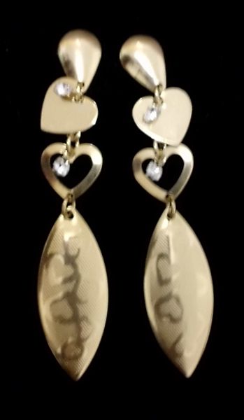 Brinco Banhado a Ouro 18k.